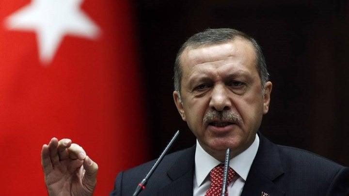 Κλιμακώνει ο Ερντογάν εν όψει δημοψηφίσματος: «Αχρείοι όσοι μας παρομοιάζουν με Έλληνες»
